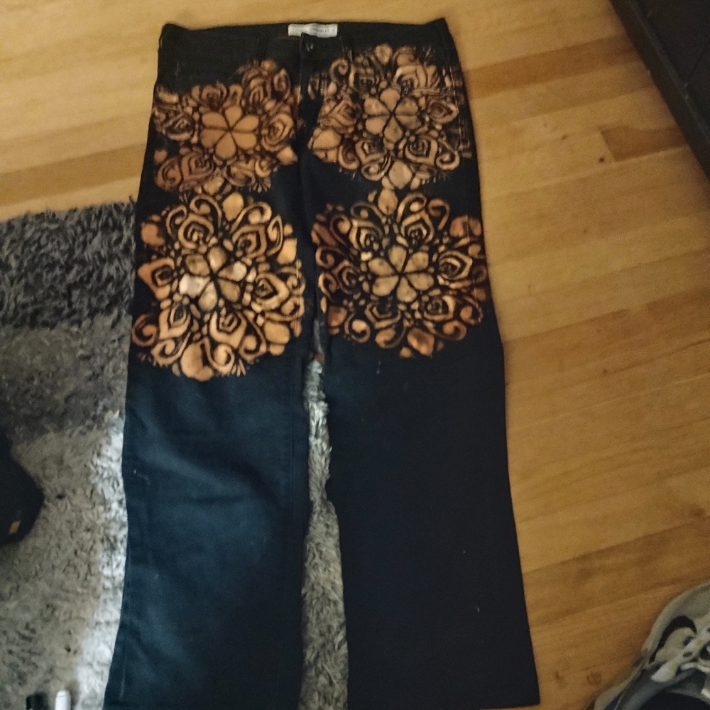 Bleached Jeans - image 1